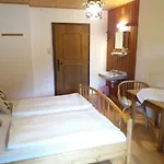 Koestlhof, Familie Hassler Bed & Breakfast