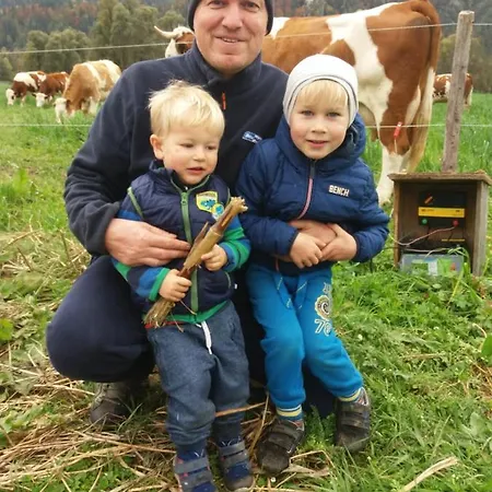 Bed and Breakfast Koestlhof, Familie Hassler