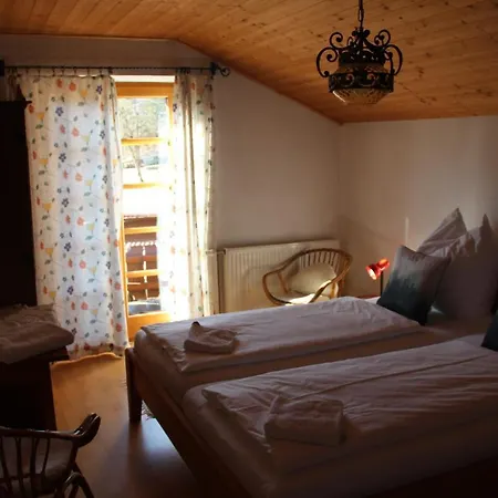 Bed & Breakfast Koestlhof, Familie Hassler Oberdrauburg
