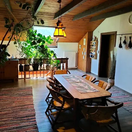 Koestlhof, Familie Hassler