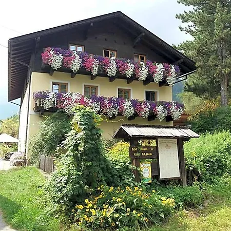 Koestlhof, Familie Hassler Bed & Breakfast