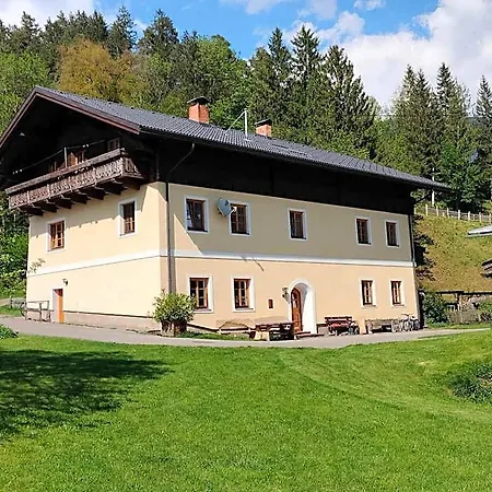 Bed & Breakfast Koestlhof, Familie Hassler
